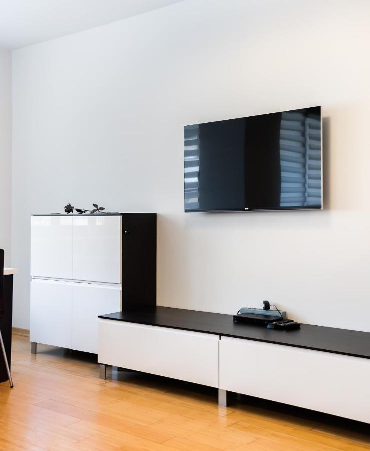 ורשה Mokotow Sunlight Apartment מראה חיצוני תמונה