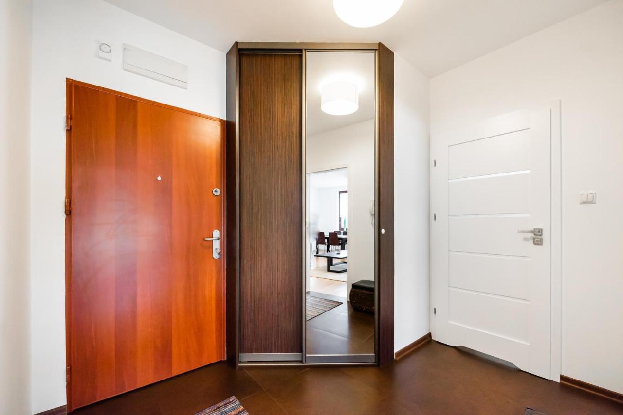 ורשה Mokotow Sunlight Apartment מראה חיצוני תמונה